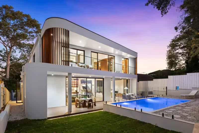 Spectacular luxury home in premium lifestyle enclave