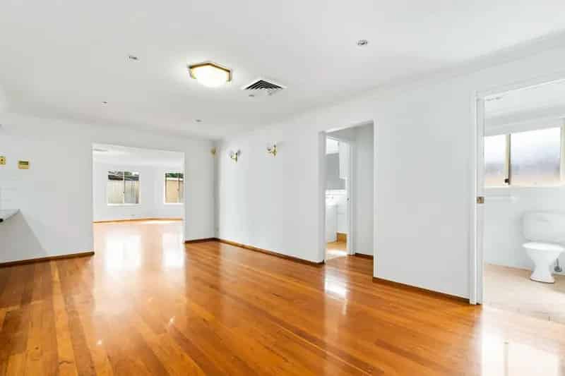 Real Estate For Lease - 140 Pacific Palms Circuit - Hoxton Park , NSW