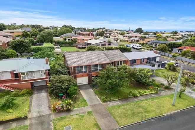 House For Sale in Devonport, Tasmania