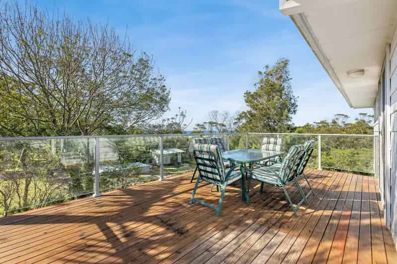 Buy Holiday Home Five Bedrooms in Hawkins Road with Ocean Views