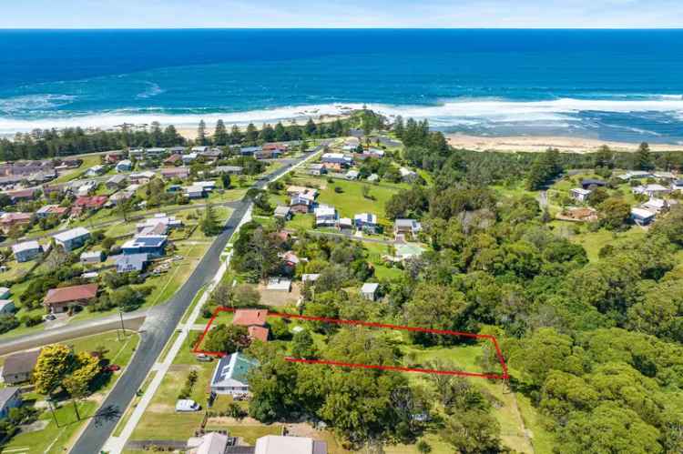 House For Sale in Tuross Head, New South Wales