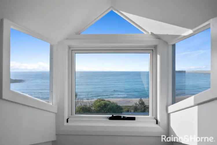 Buy House in Mollymook Beach with Stunning Ocean Views and Modern Features