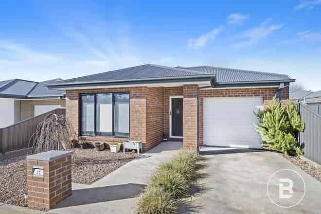 House For Sale , 32, Harrison Street, Maryborough, Victoria