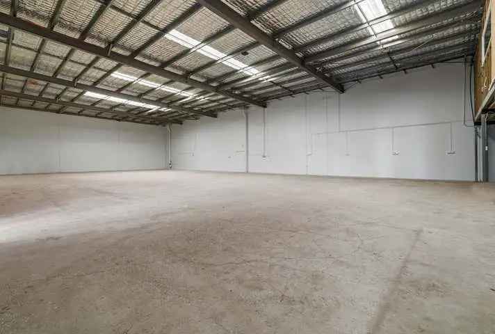 737SQM Warehouse 13 Car Parks Yatala Gold Coast