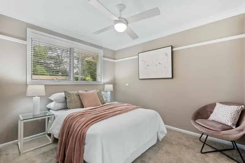 Lease One Bedroom Home in West Pennant Hills with Spacious Living Area