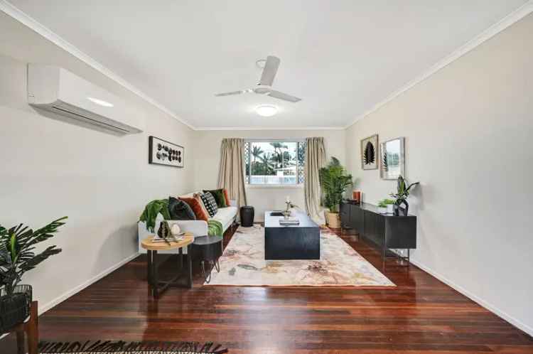 Cozy Family Home in the Heart of Kirwan