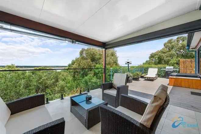 House For Sale in Shire of Wellington, Victoria