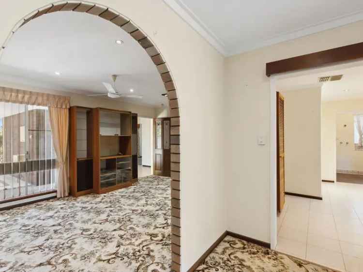 House For Sale in City of Wanneroo, Western Australia