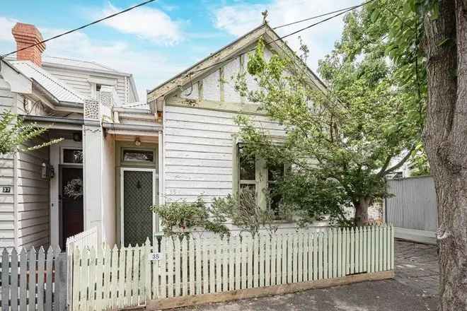 House For Rent in Melbourne, Victoria