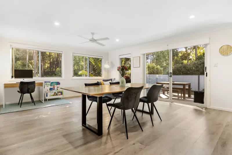 Real Estate For Sale - 13 Phar Lap Circuit - Port Macquarie , NSW
