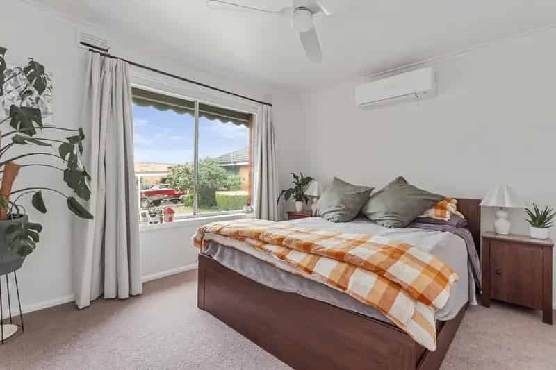2 rooms apartment of 145 m² in Melbourne