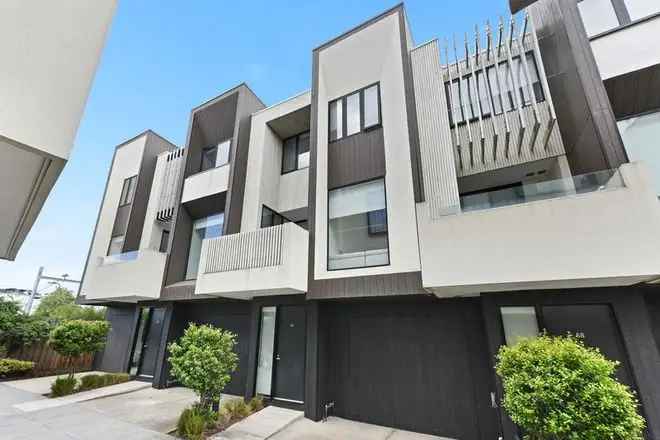 House For Sale in 60, Kokoda Place, Melbourne, Victoria