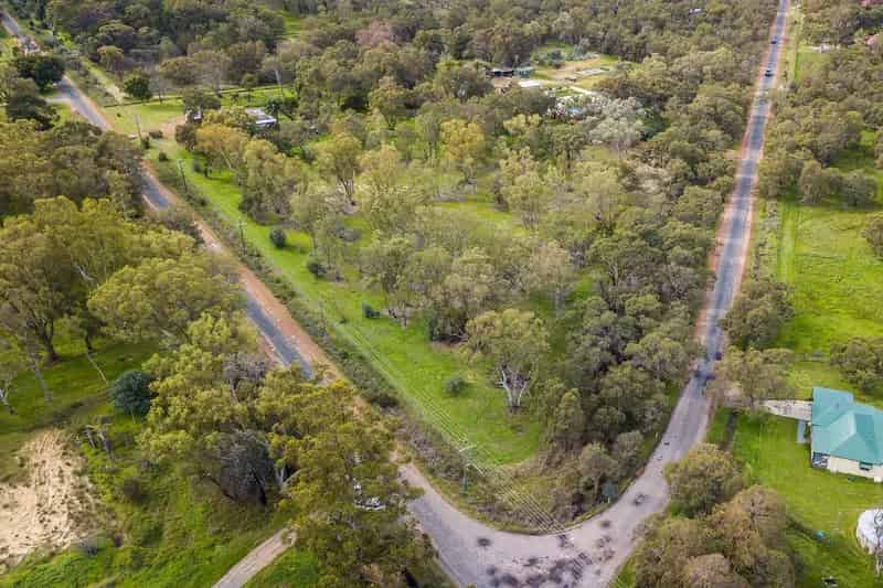 111 Warrington Road, Byford WA 6122 - House For Sale