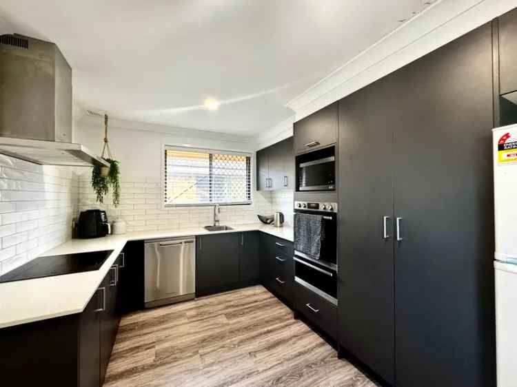 Modern 3-Bedroom Home in Taree West