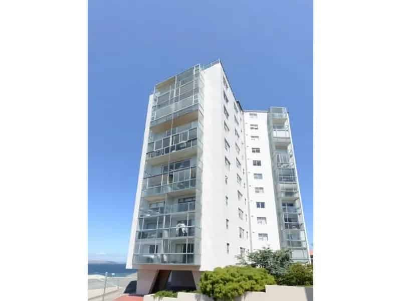 Empress Towers - Fully Furnished & Equipped