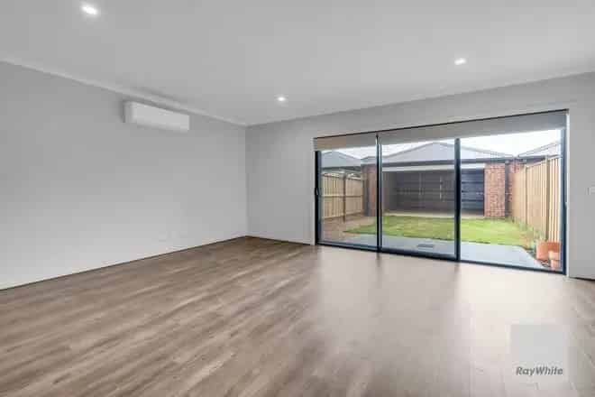 House For Rent , 30, Washington Drive, Melbourne, Victoria