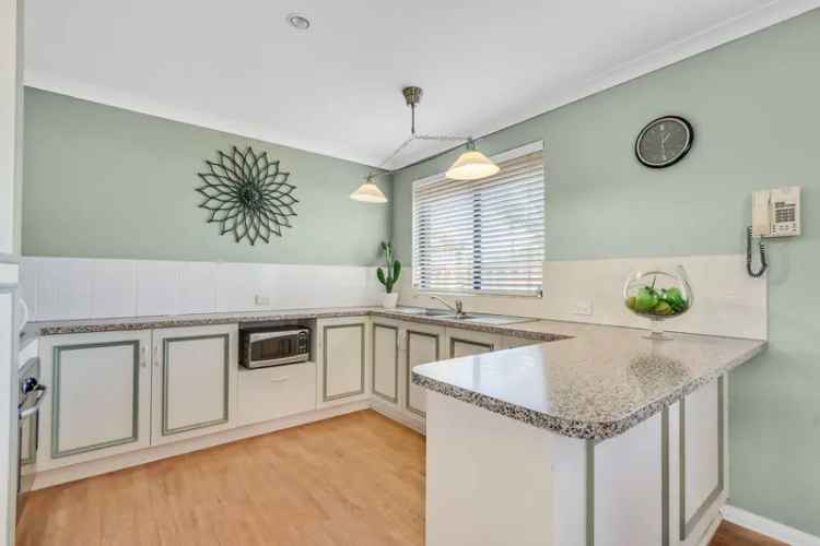 Buy Unit in Mandurah with 3 Bedrooms and Beach Access