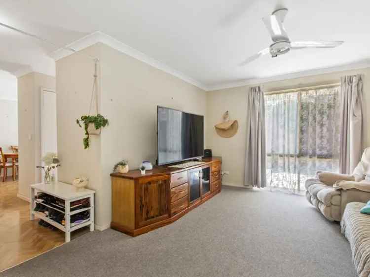 Doubleview Villa Near Bennet Park No Strata Fees