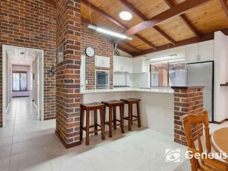 House For Sale in Shire Of Mundaring, Western Australia