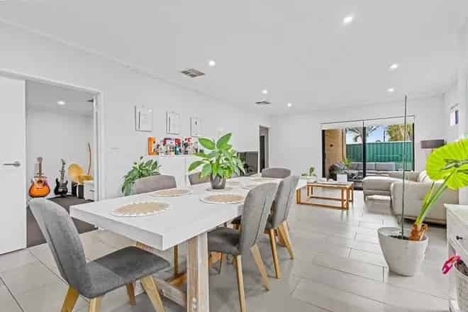 House For Sale , City Of Kalamunda, Western Australia