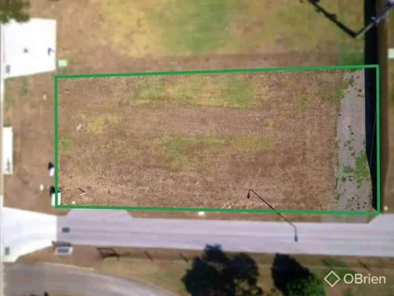 Build Your Dream Home on a Titled Block in Fentree Ridge