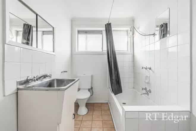 Apartment For Rent , 145, Perry Street, Melbourne, Victoria