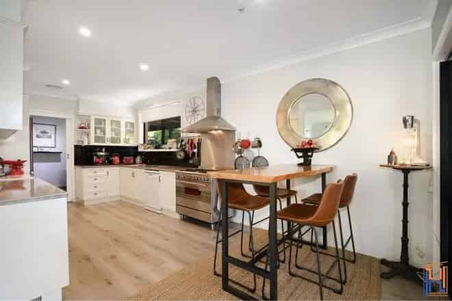 House For Sale , 19, Sutherland Avenue, Armidale, New South Wales