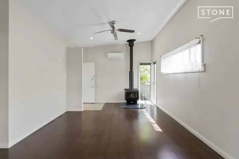 Lease Lovely Two Bedroom Home in Kurri Kurri with Double Garage
