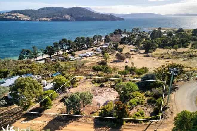 Land For Sale , Batman Avenue Off Ramp, Melbourne, Victoria