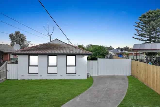 House For Sale , 93, Huntingfield Drive, Melbourne, Victoria