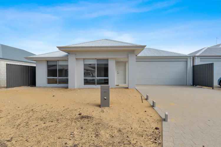 Lovely Family Home in Dawesville