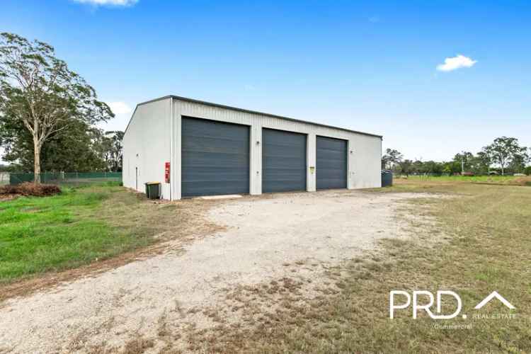 Large Commercial Shed With Huge Signage Exposure**