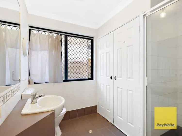 House For Sale in City of Gosnells, Western Australia