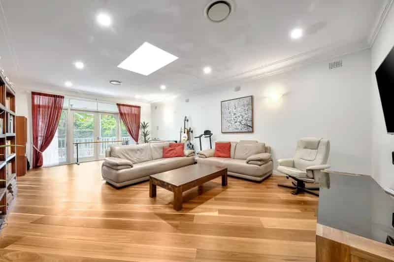 Real Estate For Lease - 72 Chapman Avenue - Beecroft , NSW