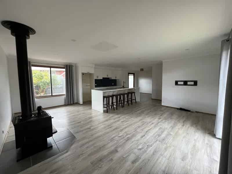 Low Maintenance  Family Home
