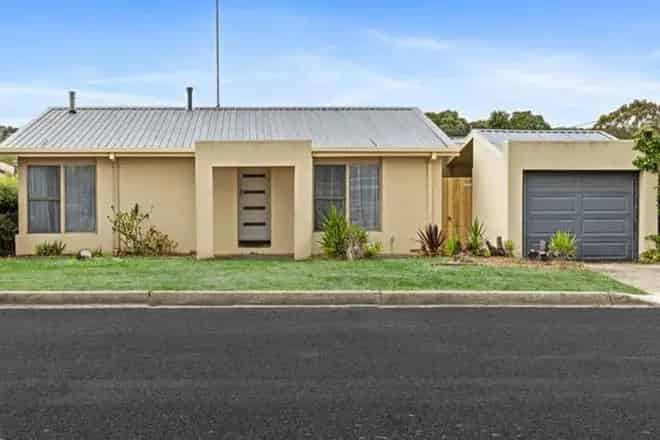 House For Rent , 1209, Geelong Road, Ballarat, Victoria