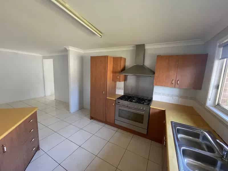 Real Estate For Lease - 26 Sophia Place - Blair Athol , NSW