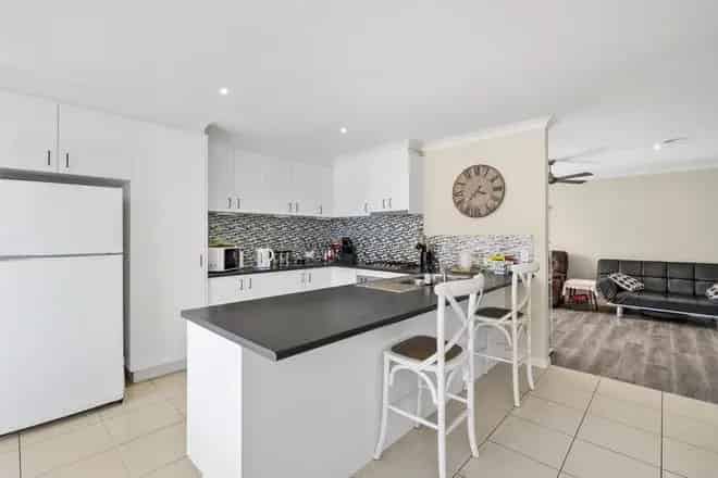 House For Rent , 52, McNulty Drive, Ballarat, Victoria