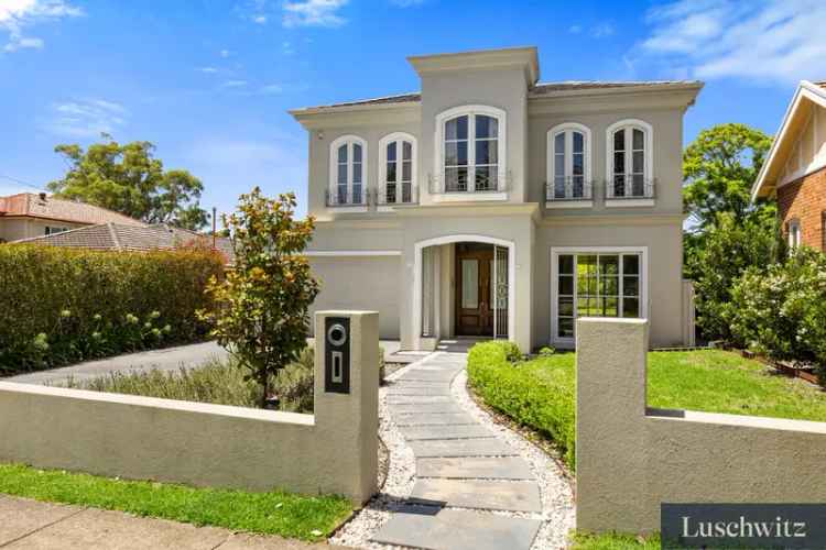 Luxury 5 Bedroom House 830m² Pymble Modern Family Home