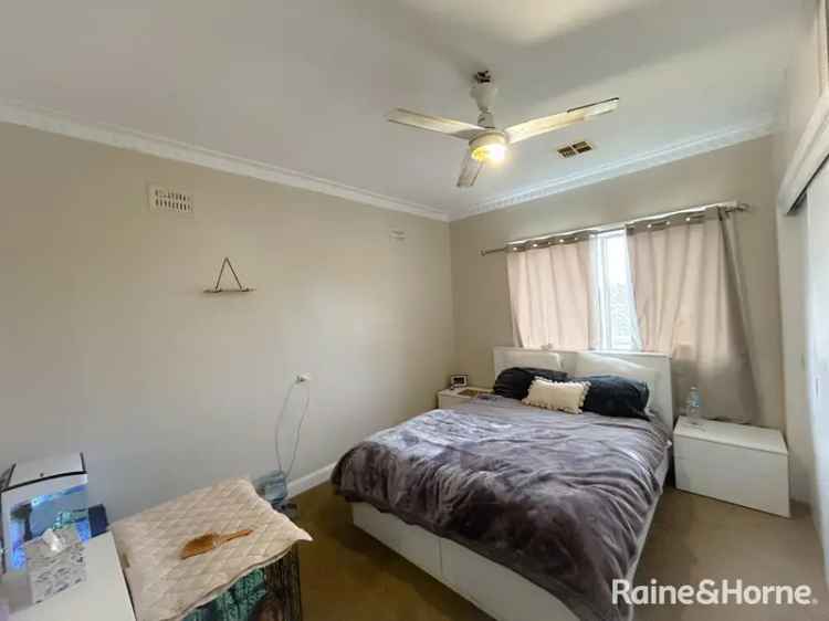 House For Rent in Young, New South Wales