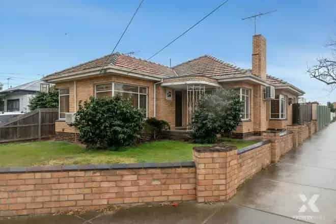 House For Rent , 32, Benbow Street, Melbourne, Victoria