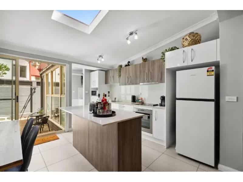 Fully Furnished/Unfurnished Designer Terrace In The Heart Of Surry Hills