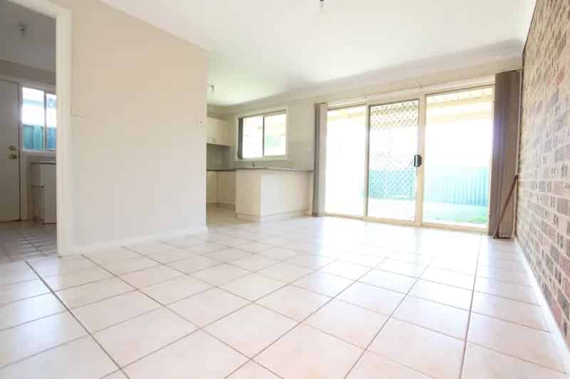 1/24 Meehan Avenue, Hammondville NSW 2170 - Duplex For Lease