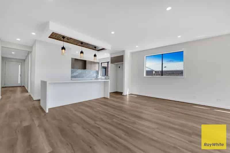 3 rooms house of 170 m² in Melbourne