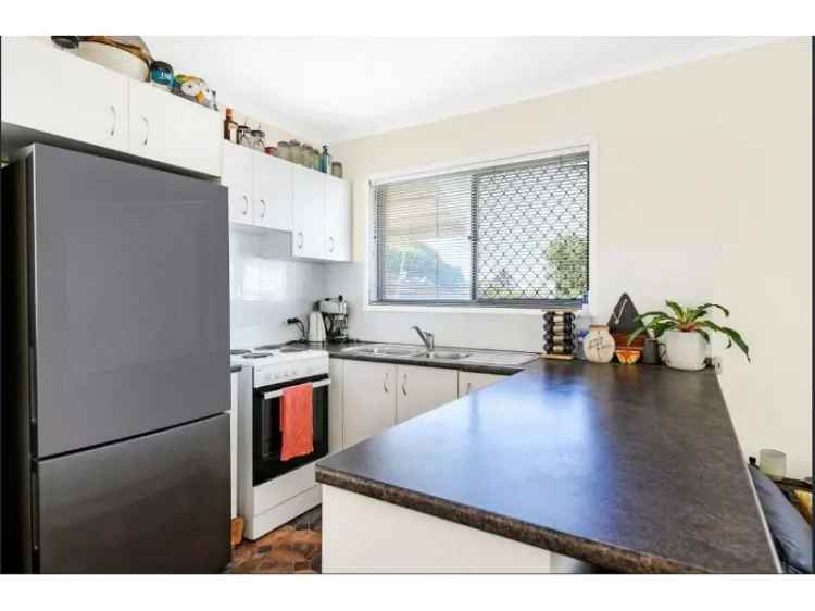 Charming One Bedroom Unit In The Heart Of Coorparoo