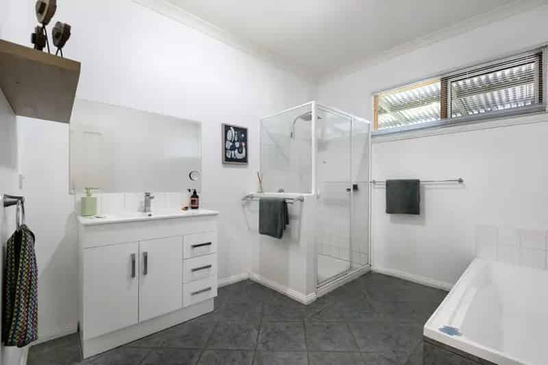 House For Sale , 54, Pitts Lane, Shire of Mount Alexander, Victoria
