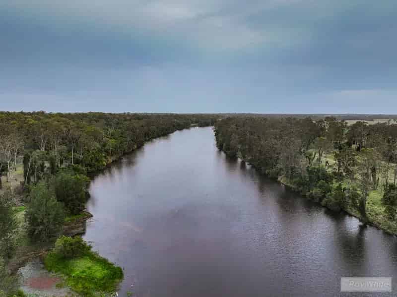 The Ultimate Cattleman's Retreat on the Kolan River