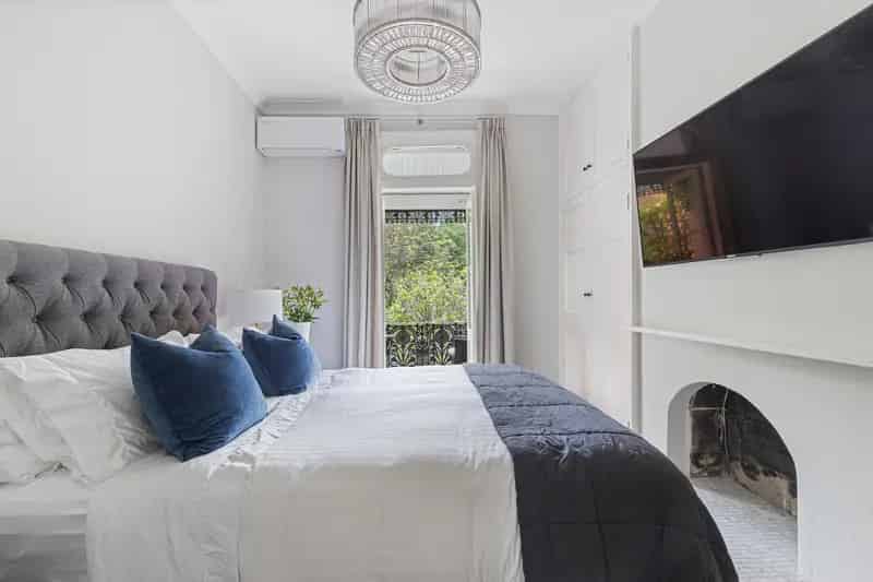 4 rooms house of 496 m² in Sydney