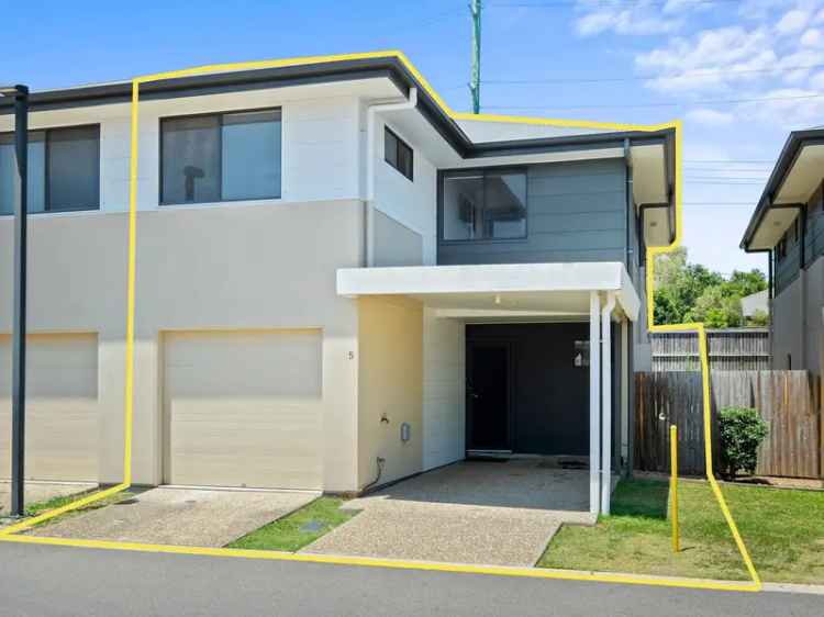 Convenience Meets Comfort: 4-Bedroom Townhouses 5 Minutes Walk from School and Kindy