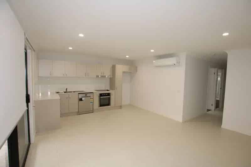 Real Estate For Lease - 1/16 Ryrie Court - Park Ridge , QLD